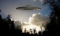 美国公布最新UFO视频：球形不明飞行物不断跳动