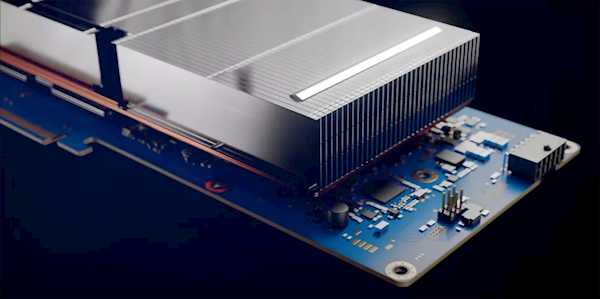 Intel新卡采用最新16Pin供电口 RTX4090有援兵了